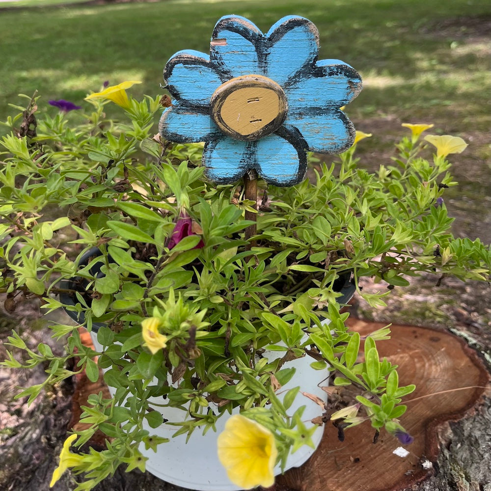 PLANT POKE - Flower on a Stick - BLUE FLOWER - 14.5 in. Tall