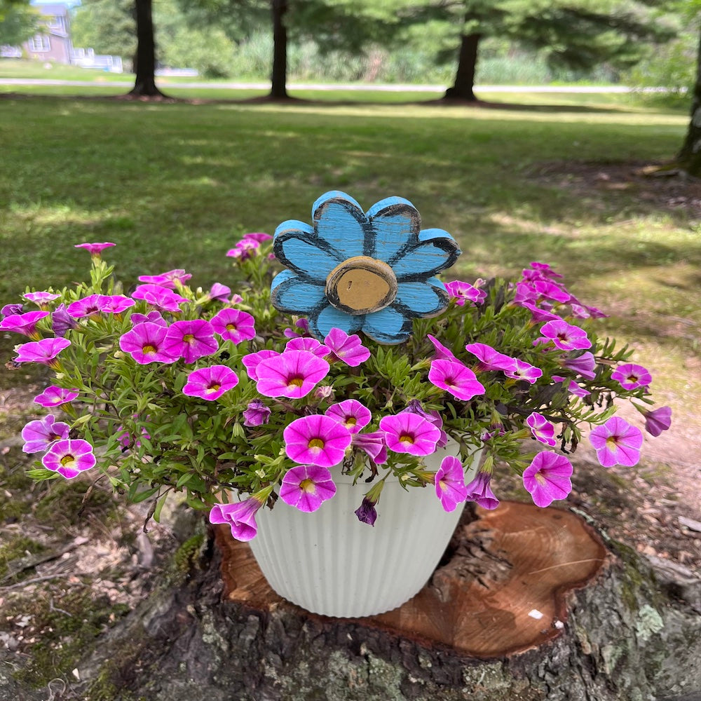 PLANT POKE - Flower on a Stick - BLUE FLOWER - 14.5 in. Tall
